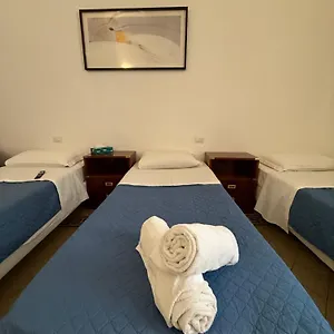  Hostel Emanuela İtalya